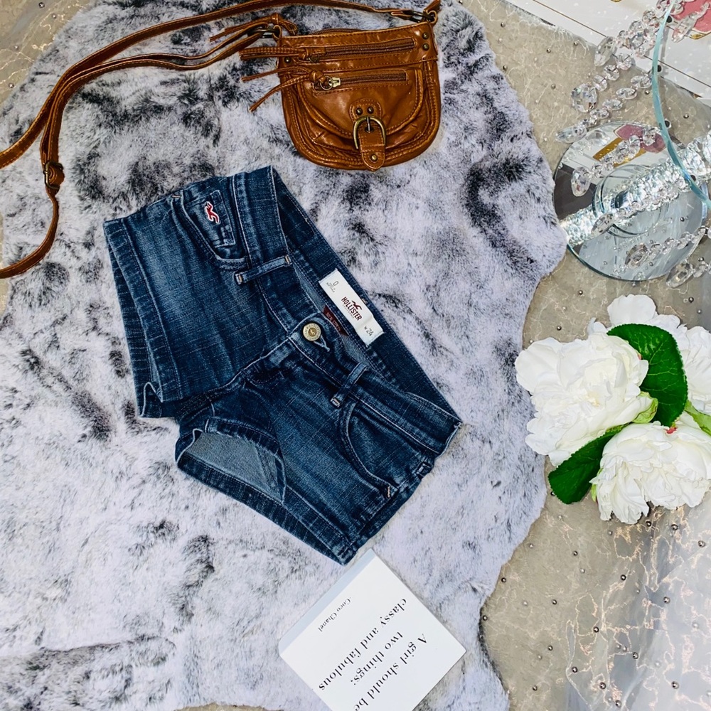 Hollister shorts